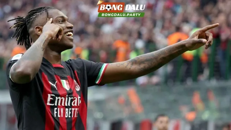Leao không thể chen chân vào nhóm đầu Top vua phá lưới Serie A